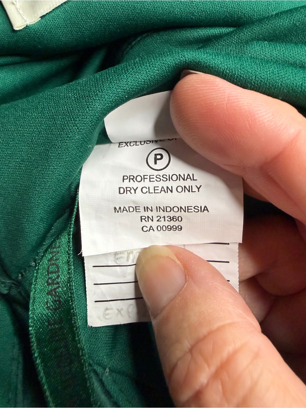 Morilee 21810 Emerald Green Silky Satin Bridesmaid Formal Gown Size 22 - Picture 8 of 12